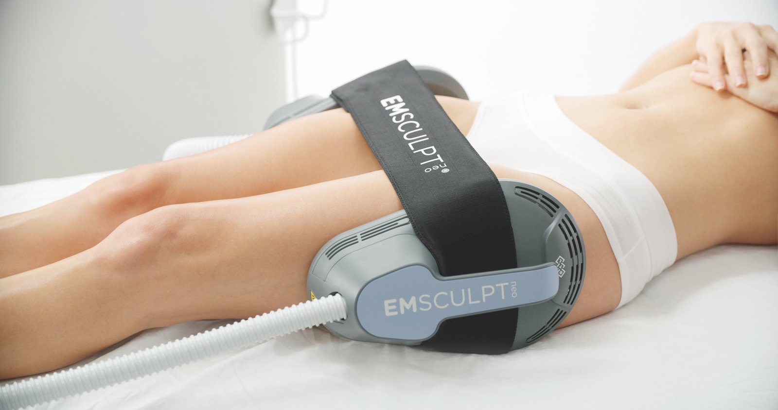 Emsculpt_Neo_PIC_Saddle bags_04_ENUS100